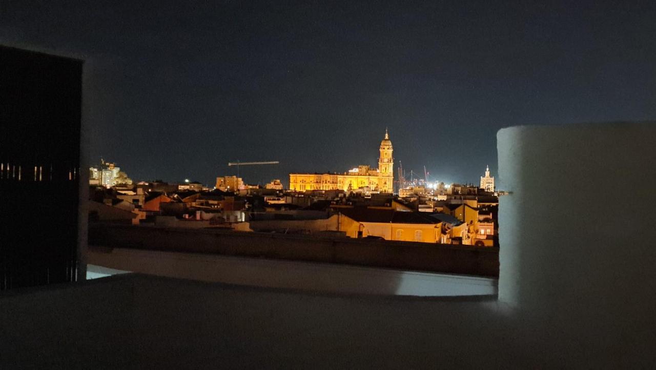 Penthouse With Solarium In The Center Of Malaga-Atico Con Solarium En El Centro De Malaga Apartment ภายนอก รูปภาพ